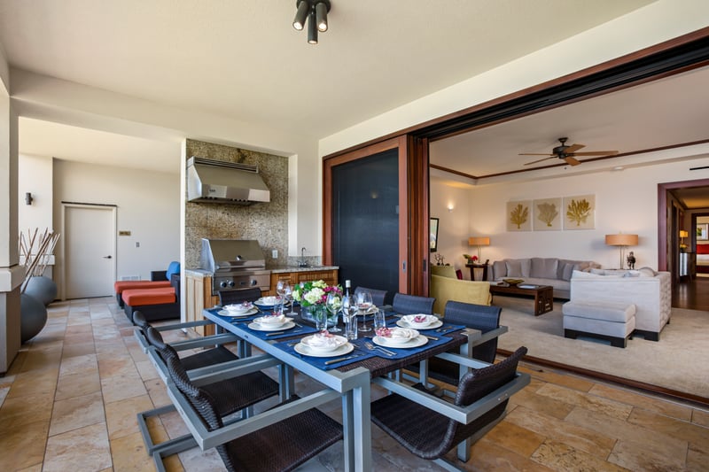 Soak up the beauty of island living from your shaded lanai MON-1303