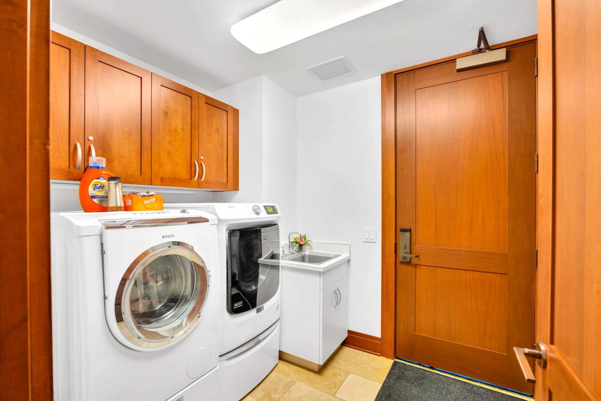 In-unit laundry for your convenience