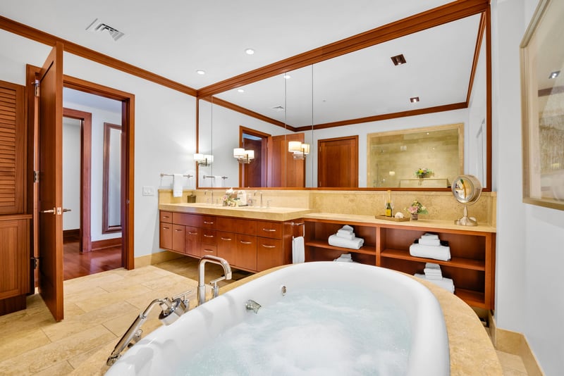 Master bath with soaking tub and double vanity