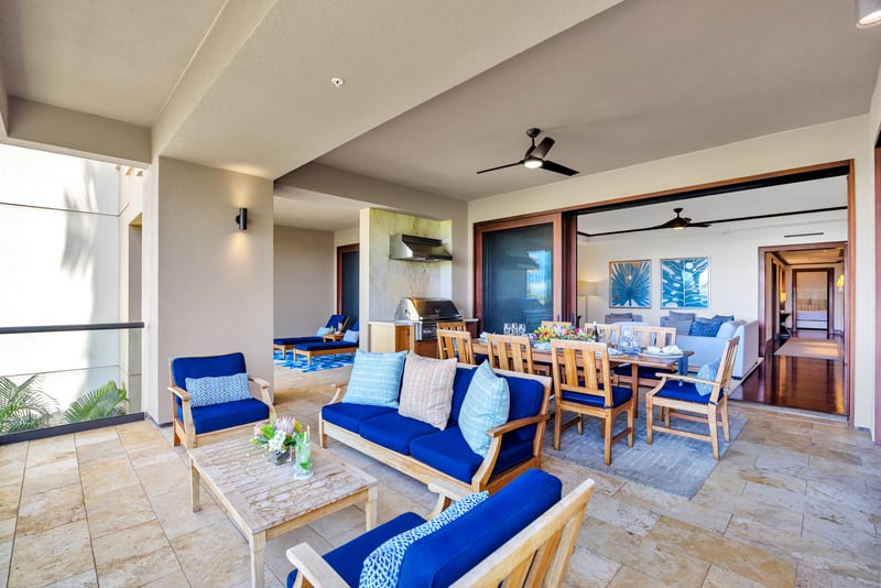 Relax on the lanai with a book or a cocktail