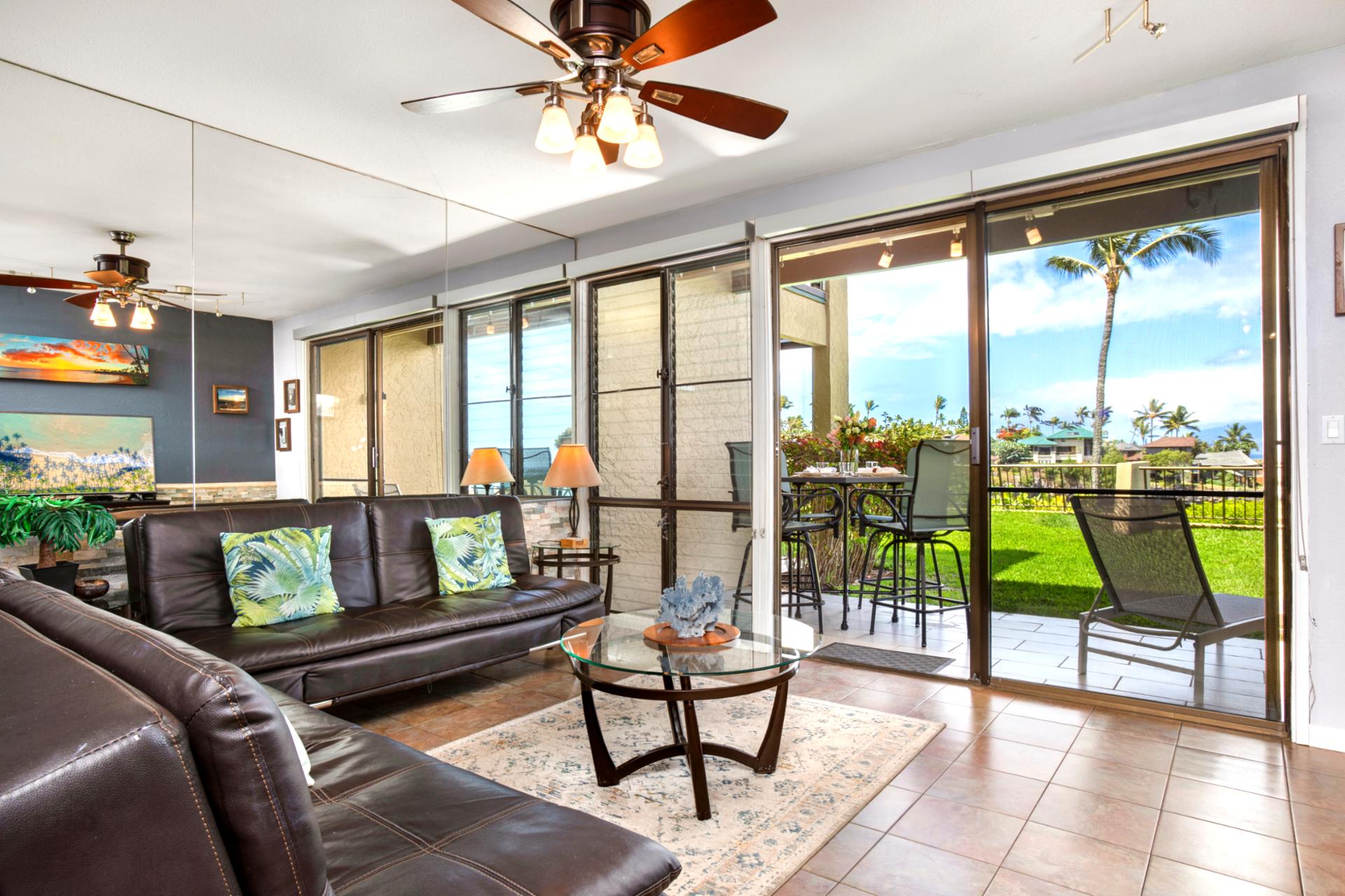 Natural textures bring the outdoors into this serene interior. NAP-B26