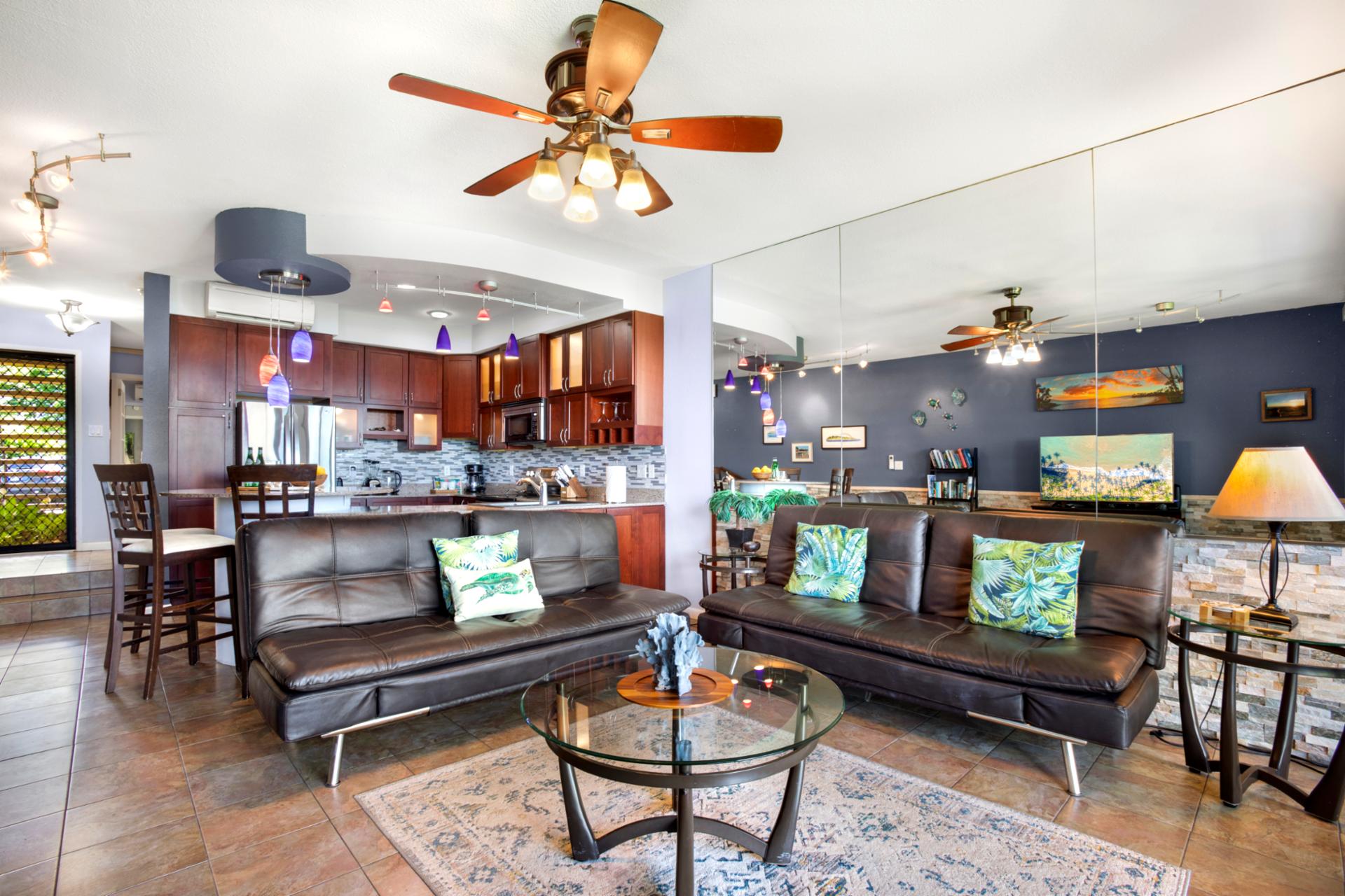 Grand design details heighten every lounging moment.
 NAP-B26