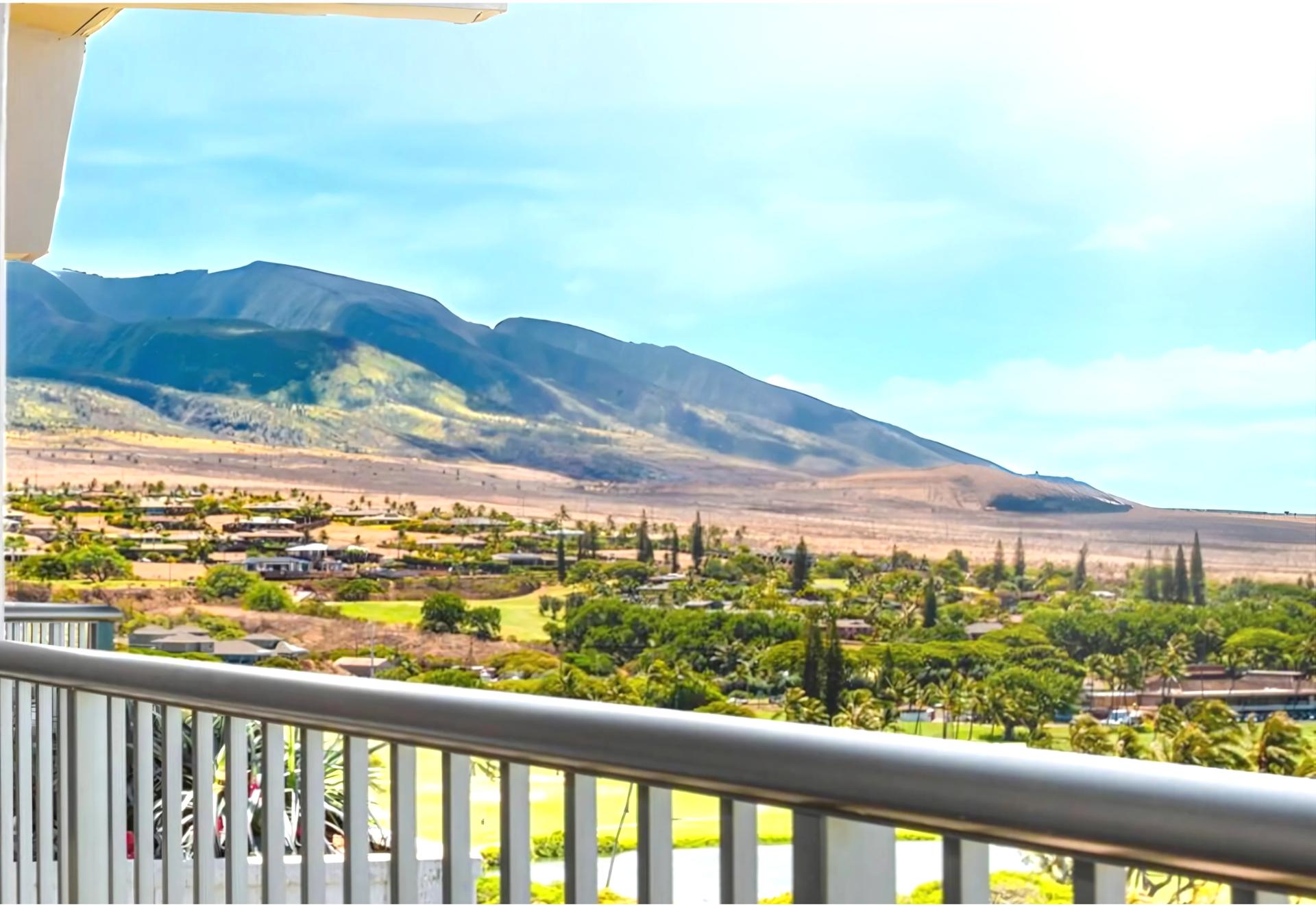 Views of the Maui Mountains on your private lanai