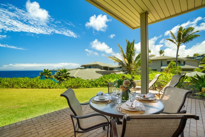 Enjoy al fresco dining with lush garden views and swaying palms just steps away KBV-34G4