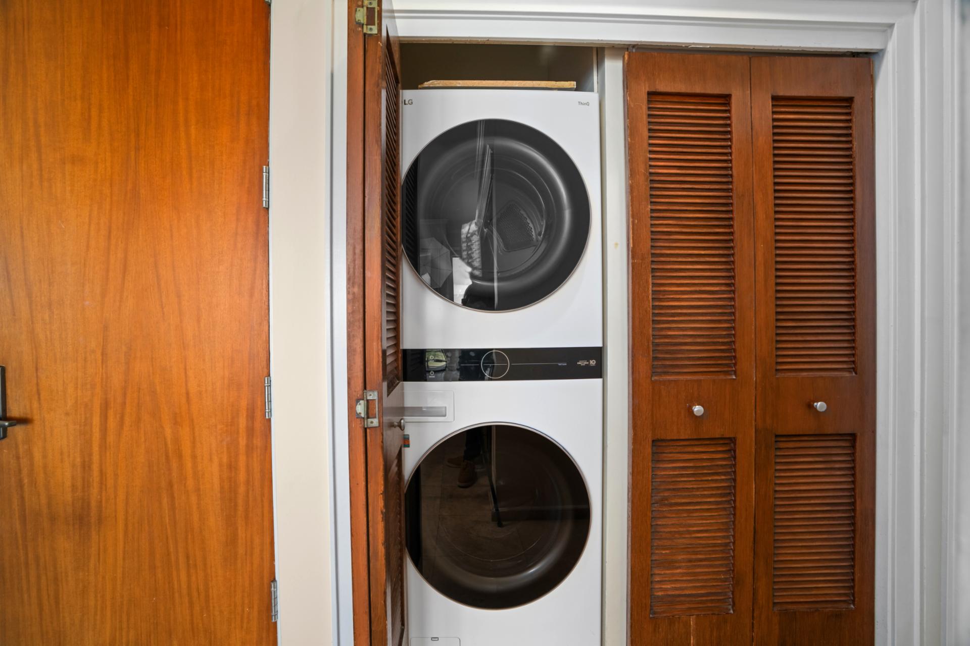 Convenient in-unit laundry ensures carefree extended stays and allow you to pack light. 