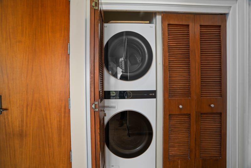 Convenient in-unit laundry ensures carefree extended stays and allow you to pack light.