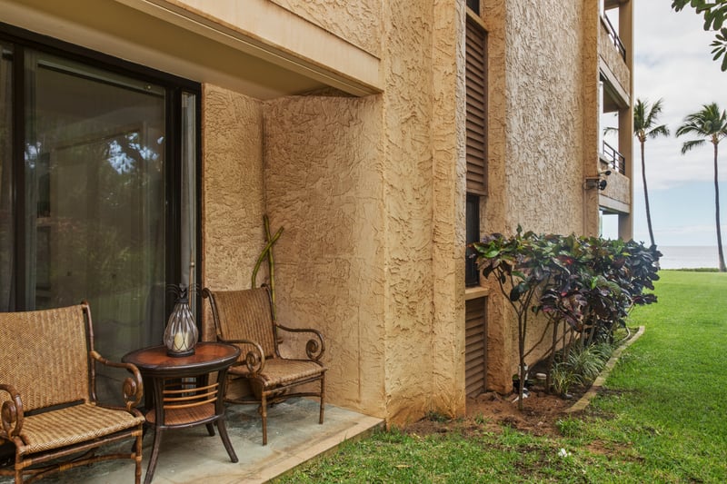 Your own corner of calm, where wicker chairs and garden views turn every afternoon into a tropical interlude