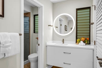 Bright spa inspired bathroom for refreshing mornings and relaxed evenings