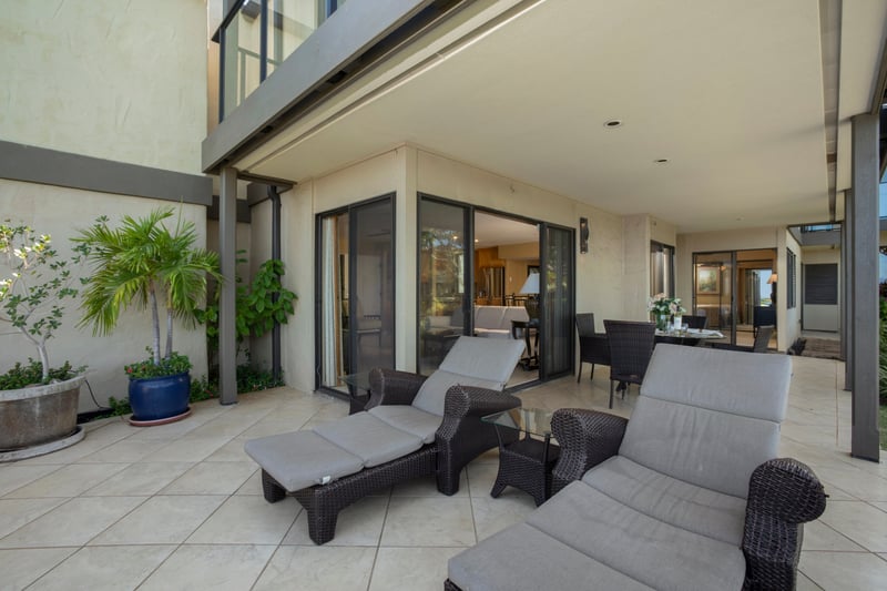From morning mimosas to moonlit lounging, this breezy lanai wraps you in peace with an ocean view on demand