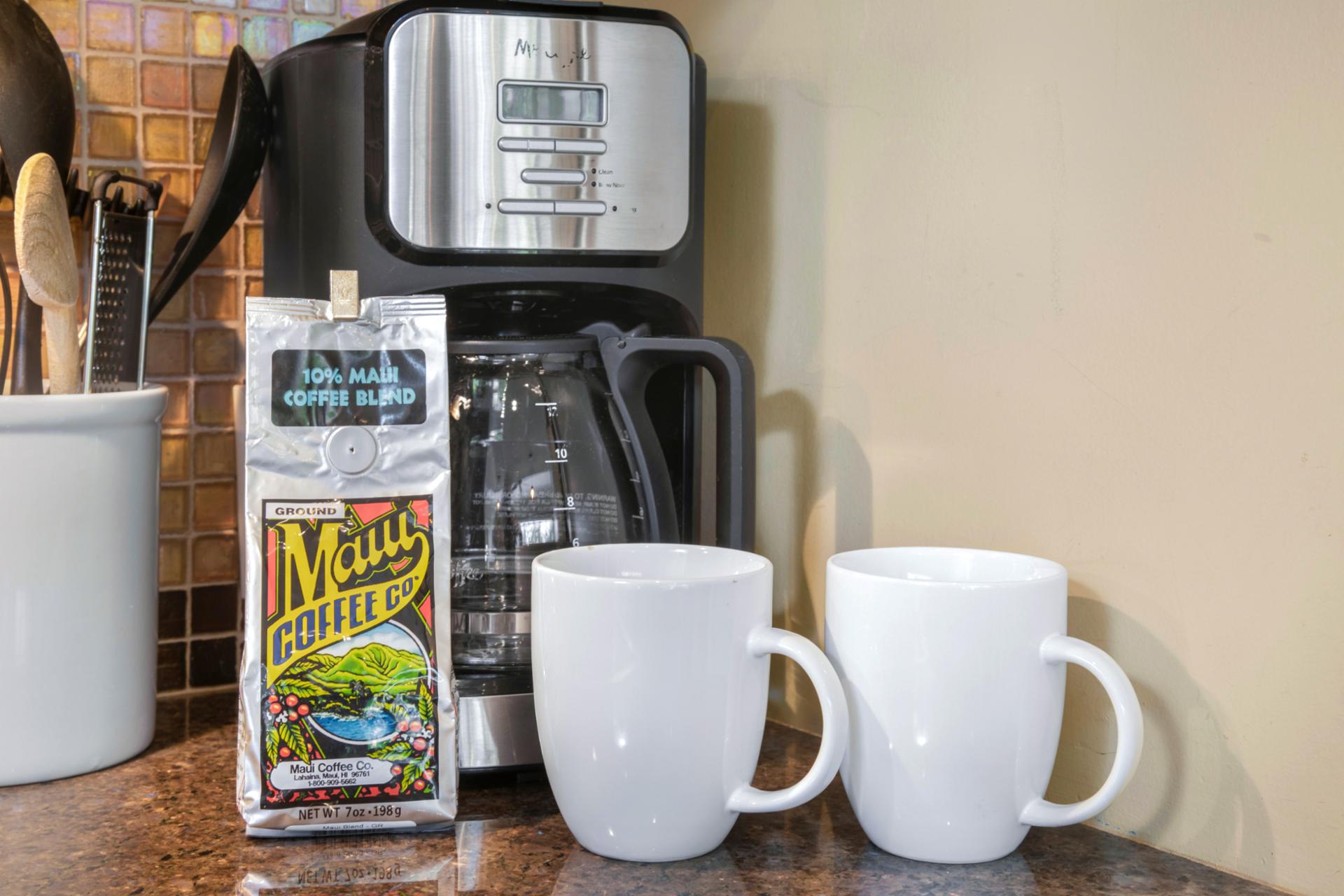 Brewed fresh: Maui coffee, mugs ready, morning bliss begins now.