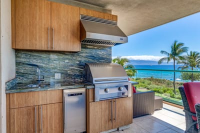 Grill fresh island flavors in your own outdoor cooking space HKH-201