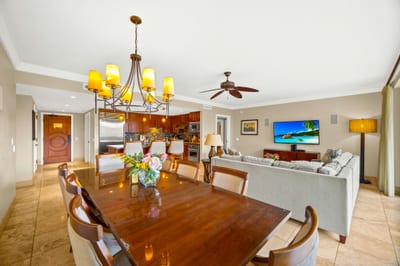 Indoor dining for six in a bright, airy layout perfect for shared meals.