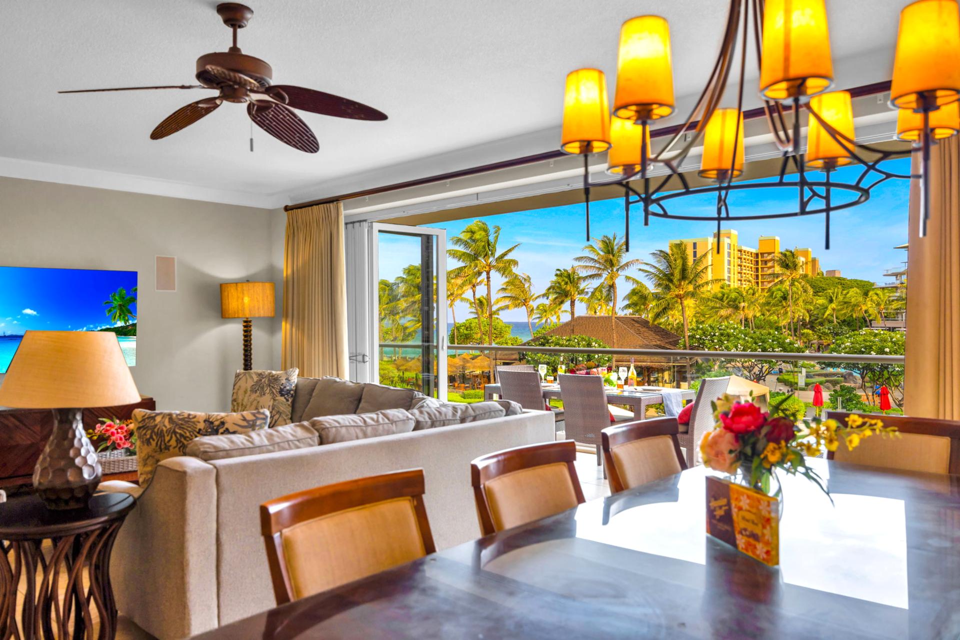 Dining area surrounded by windows brings in tropical views for every meal. HKH-203