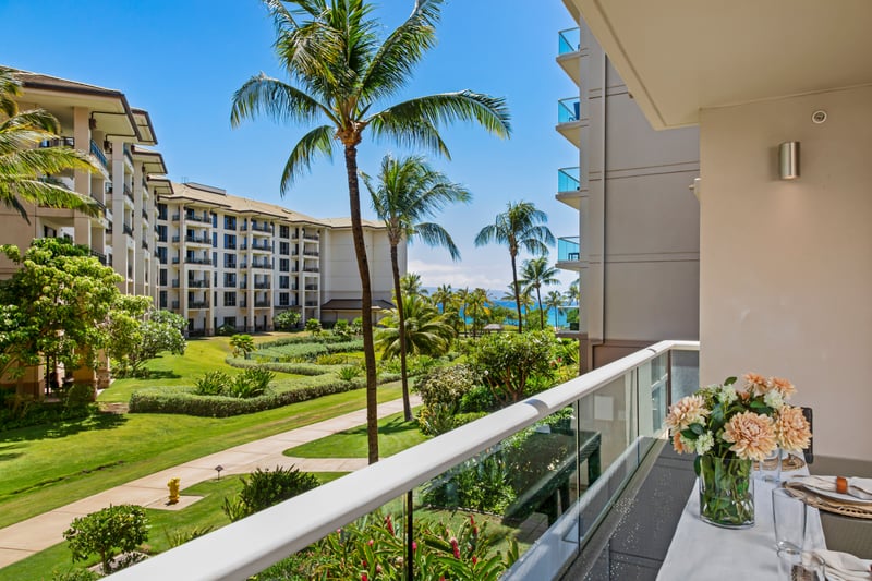 Steps away from the beach—paradise is calling! HKH-216