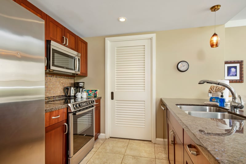 Natural light and open spaces—experience true bliss!