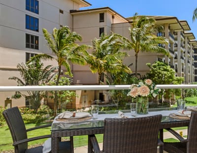 Dine with a view—stylish dining area perfect for every meal HKH-216