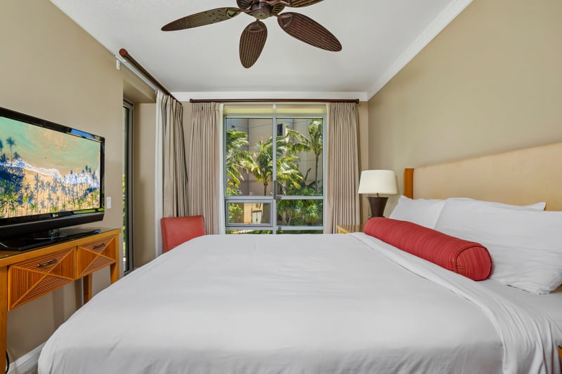 Escape to a cozy haven—our tranquil bedroom retreat!