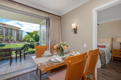 From morning coffee to sunset dinners, this space has it all HKH-238