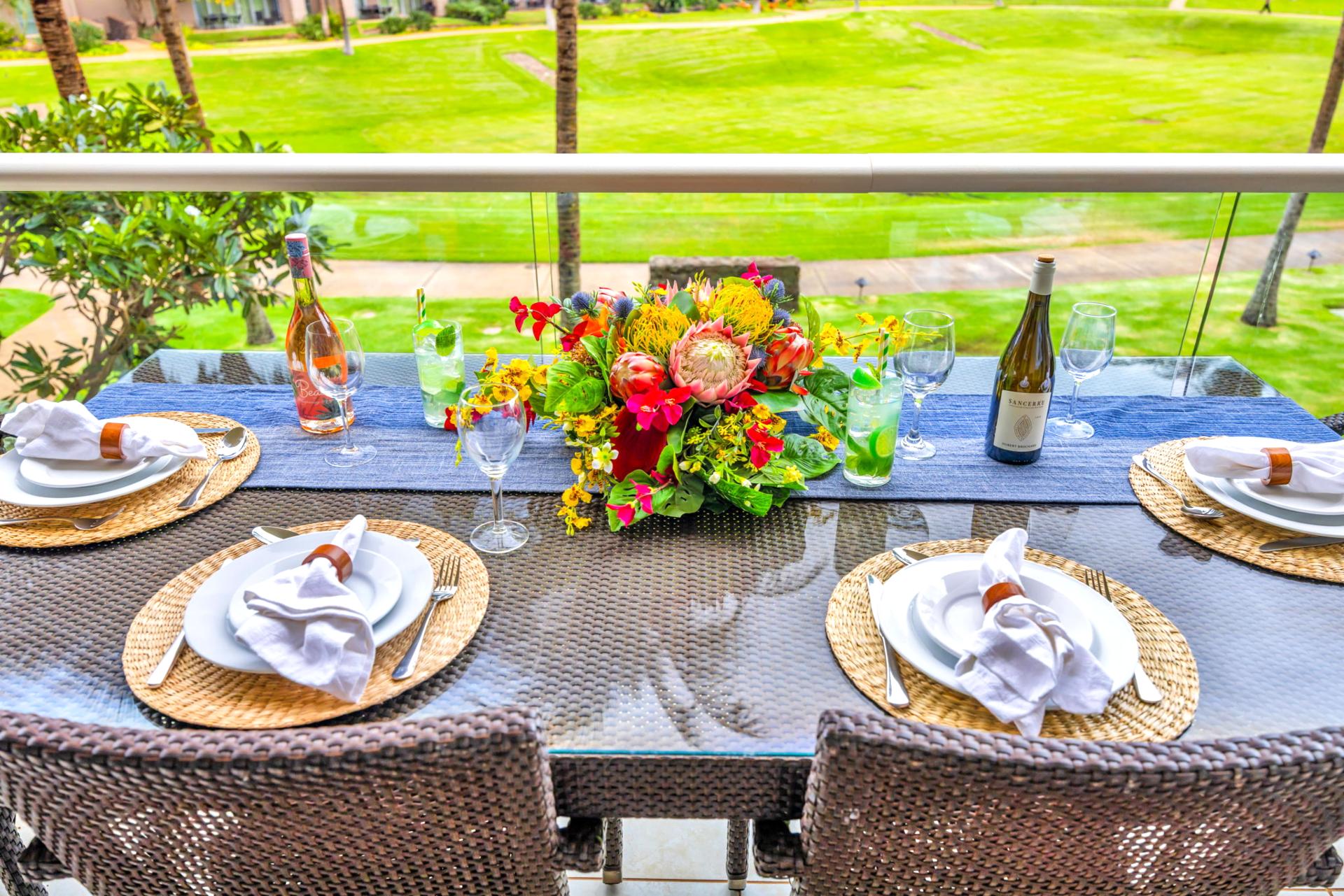 Enjoy outdoor meals with a view! This lanai table is ideal for casual dining or board games with the family.