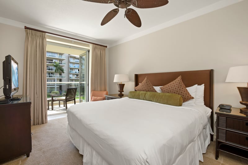 Relax, recharge, and unwind in this beautifully appointed island suite