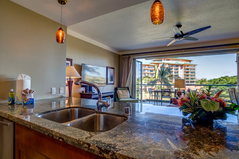 Bright views, open your luxury Nano doors open with ocean views   