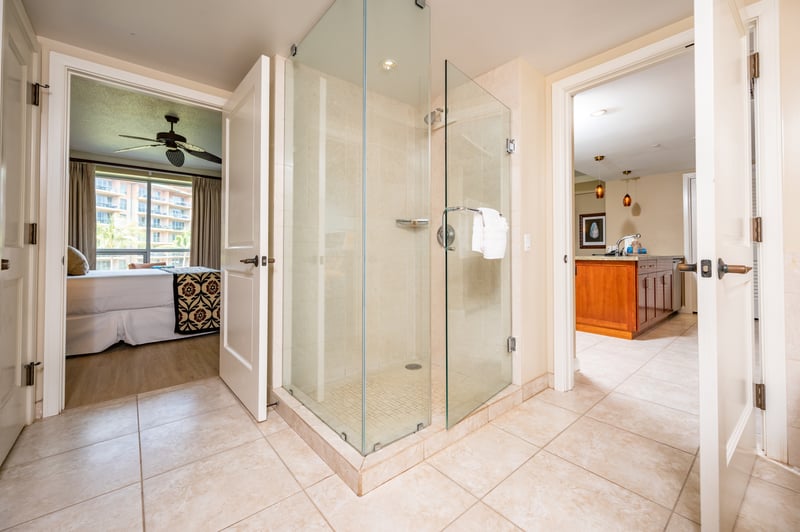  Crisp lines and warm tones make this bath a perfect private escape