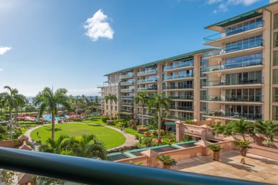 Enjoy pool and garden views from your private lanai perched above one of Maui’s most luxurious resort settings HKH-423