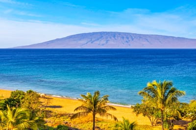 Spectacular ocean views stretch across the horizon from the comfort of your own balcony. HKH-504