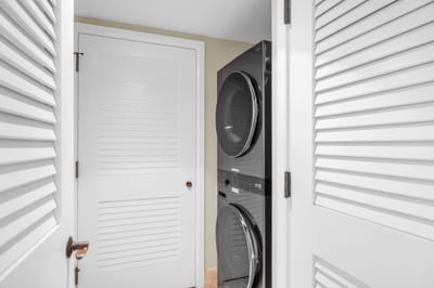 In-unit washer and dryer provide convenience for extended stays. HKH-504