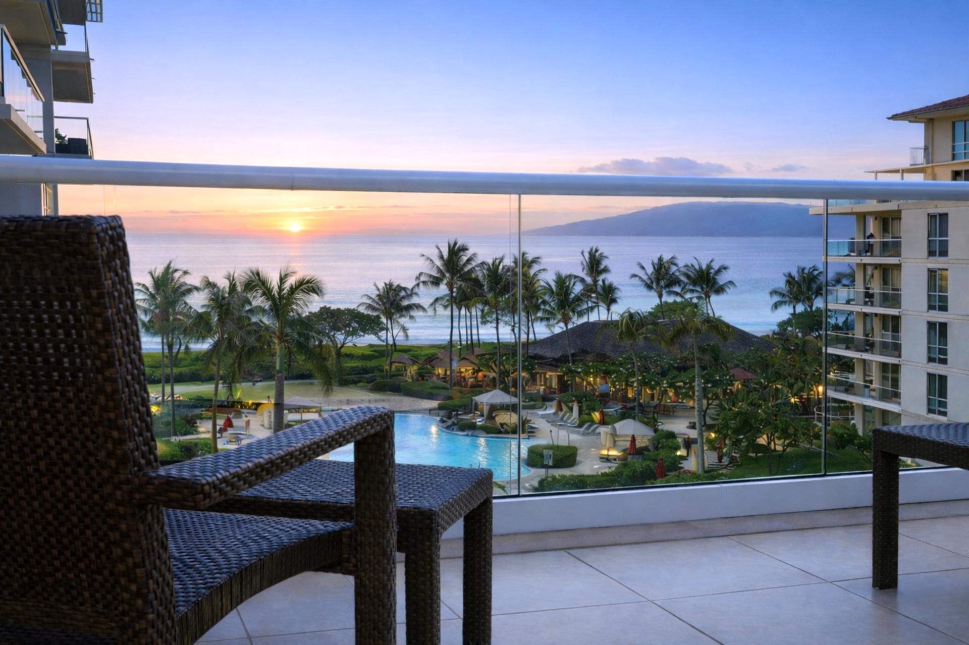 Start your mornings with a hot cup of coffee and take in sweeping views of tropical grounds, sparkling pools, and the ocean beyond while enjoying Maui’s warm trade winds.