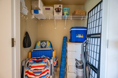 This vacation rental is fully stocked for beach days, complete with chairs, boogie boards, a cooler, and more. Just grab and go! HKH-520