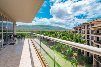 Start your day with fresh air and mountain views from this spacious lanai, offering a peaceful retreat above the lush Honua Kai grounds. HKH-520