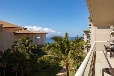 Wake up to birdsong, ocean air, and vibrant scenery every morning HKH-520