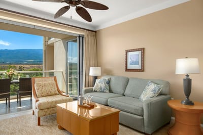 Breathtaking views meet breezy comfort in this serene living space HKH-524