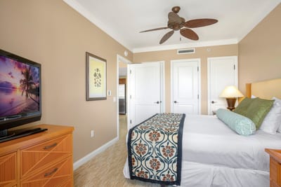 The perfect mix of charm, comfort, and modern simplicity HKH-524