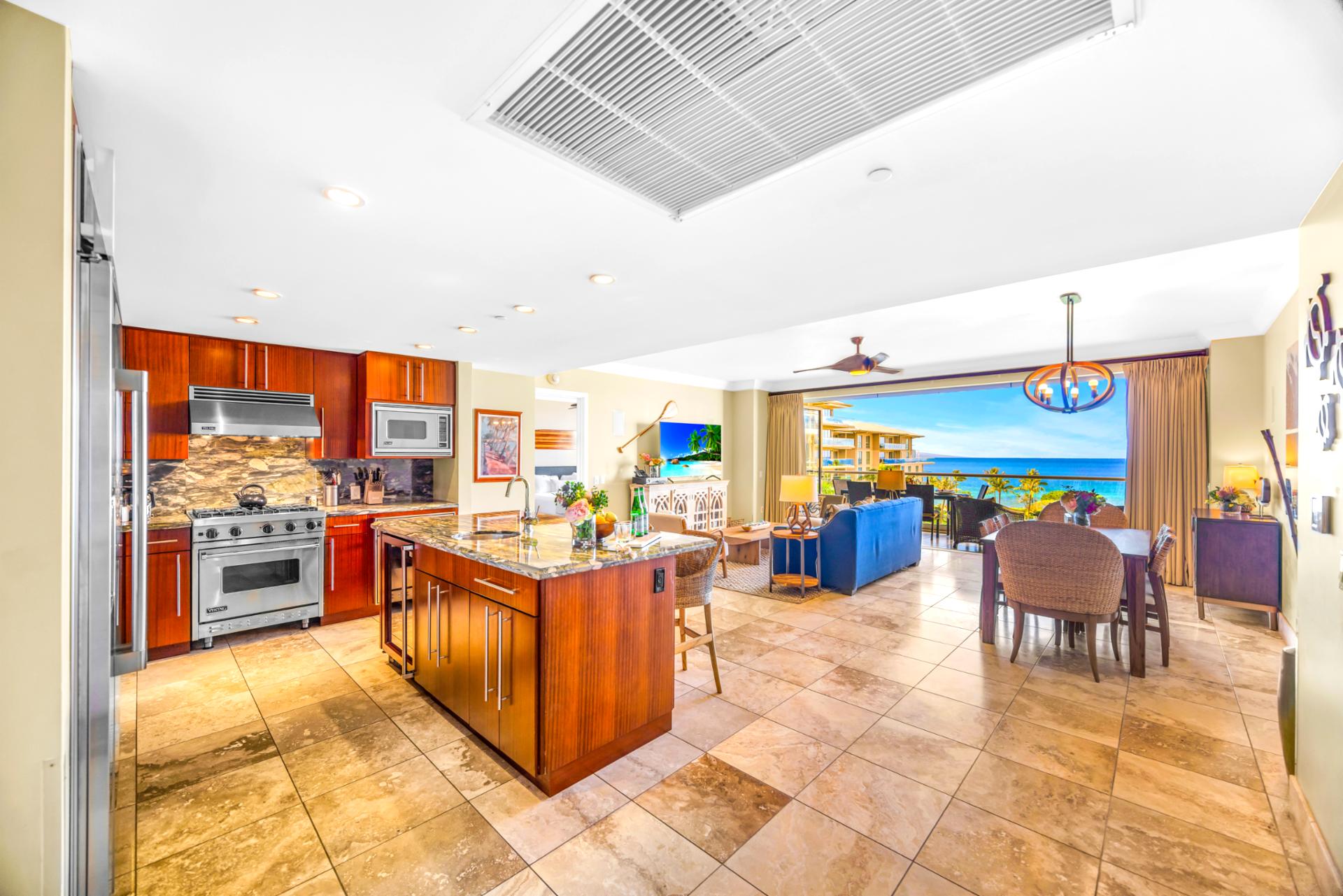 Prepare beach snacks or sunset dinners in this spacious kitchen with full-size appliances and granite counters.