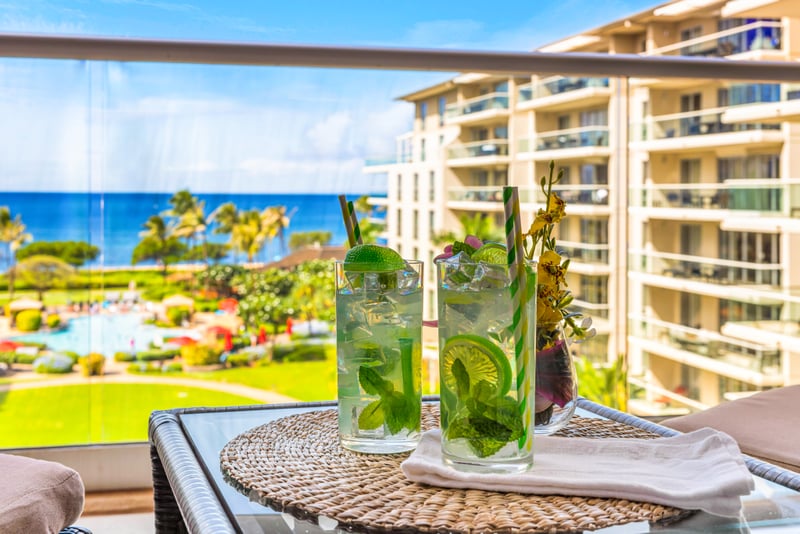 A front-row seat to Maui sunsets, your balcony invites connection over drinks and light bites. HKH-529