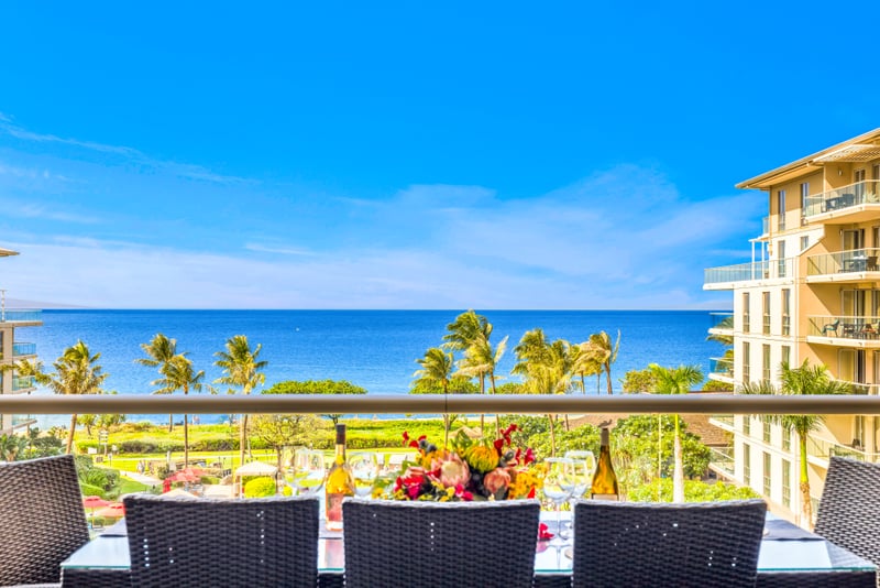 Ocean views and fresh island air make this balcony setup ideal for al fresco meals or a peaceful start to your day. HKH-529