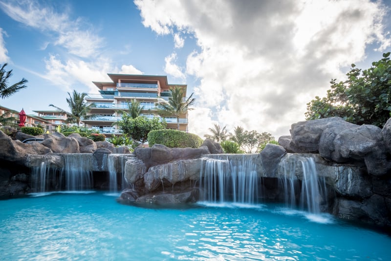 Luxury waterfall to swim through, perfect for relaxation HKH-537