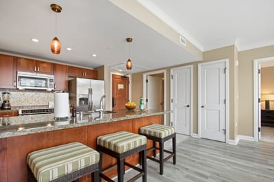 Set the table in paradise—your dream dining room awaits HKH-545