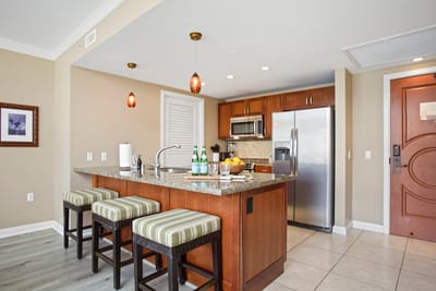 Stylish bar seating perfect for quick bites and lively conversation HKH-545