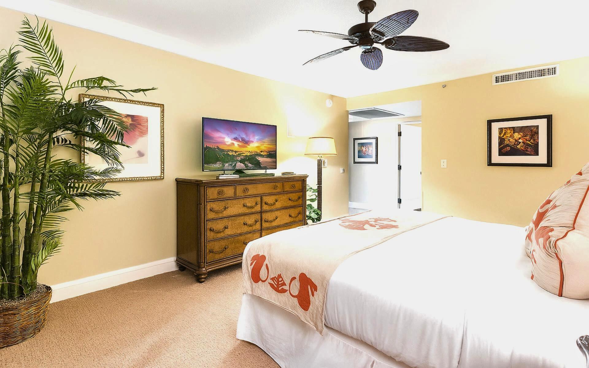 Sleep deeply in the primary suite, then ease into a slow morning before the next island adventure HKH-603