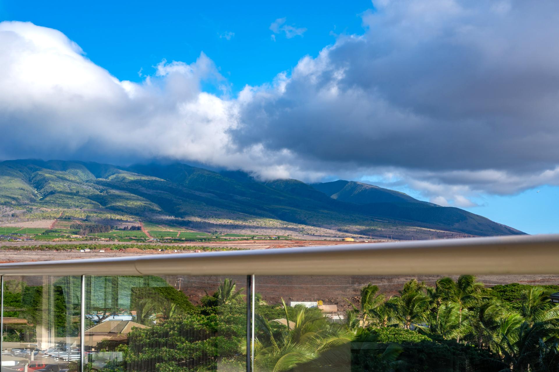 Take in the sweeping mountain views of Maui right from your private lanai — nature at its most peaceful.