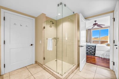 Clean and calming bath space designed for comfort
