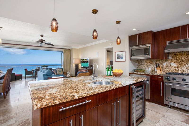 Cook like a pro in this modern kitchen with top-notch appliances and ample space