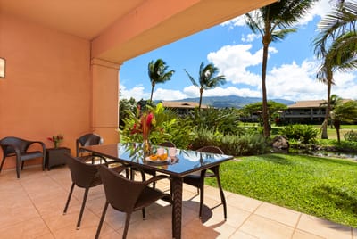Tropical breeze, mountain views—paradise awaits on your private lanai.