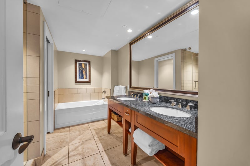 Spacious primary bath with double vanity comfort