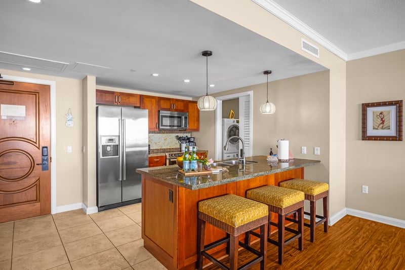 Cook and connect in a modern open kitchen