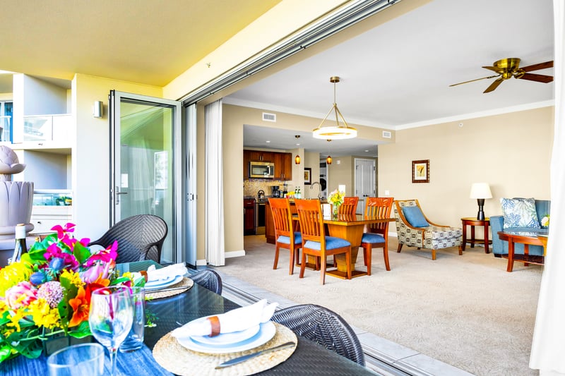 Step onto your covered lanai for shaded seating and wide resort views, a breezy spot to read between beach outings. HKK-213