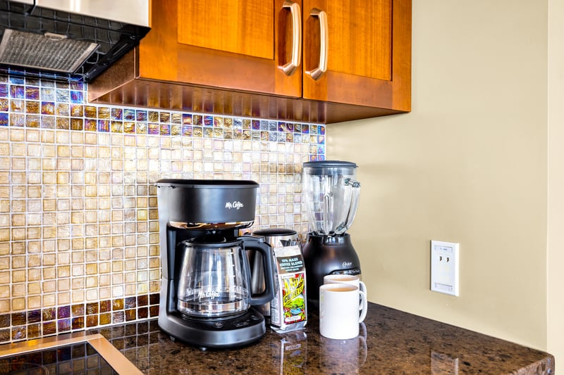Everything you need to start your day right! Locally roasted coffee included!